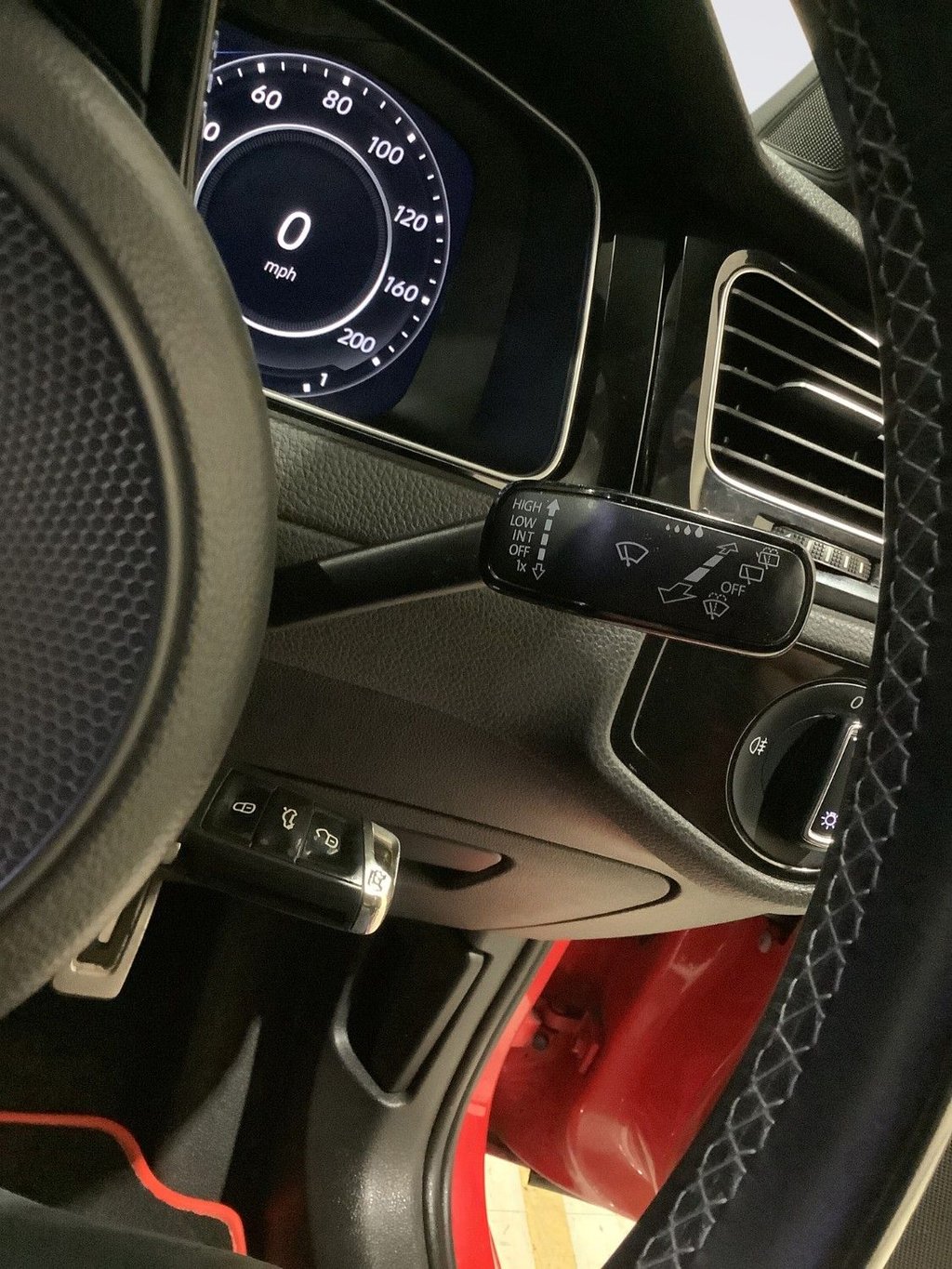 Used Volkswagen Golf 2018 for sale - 77187909: Photo 22