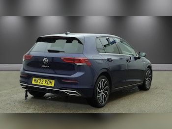 Used Volkswagen Golf 2023 for sale - 78964077: Photo