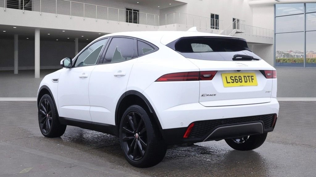 Used Jaguar E-Pace 2018 for sale - 76520576: Photo 3