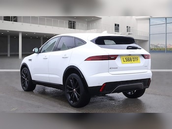 Used Jaguar E-Pace 2018 for sale - 76520576: Photo