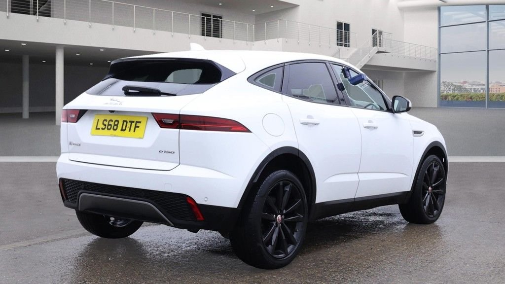 Used Jaguar E-Pace 2018 for sale - 76520576: Photo 4