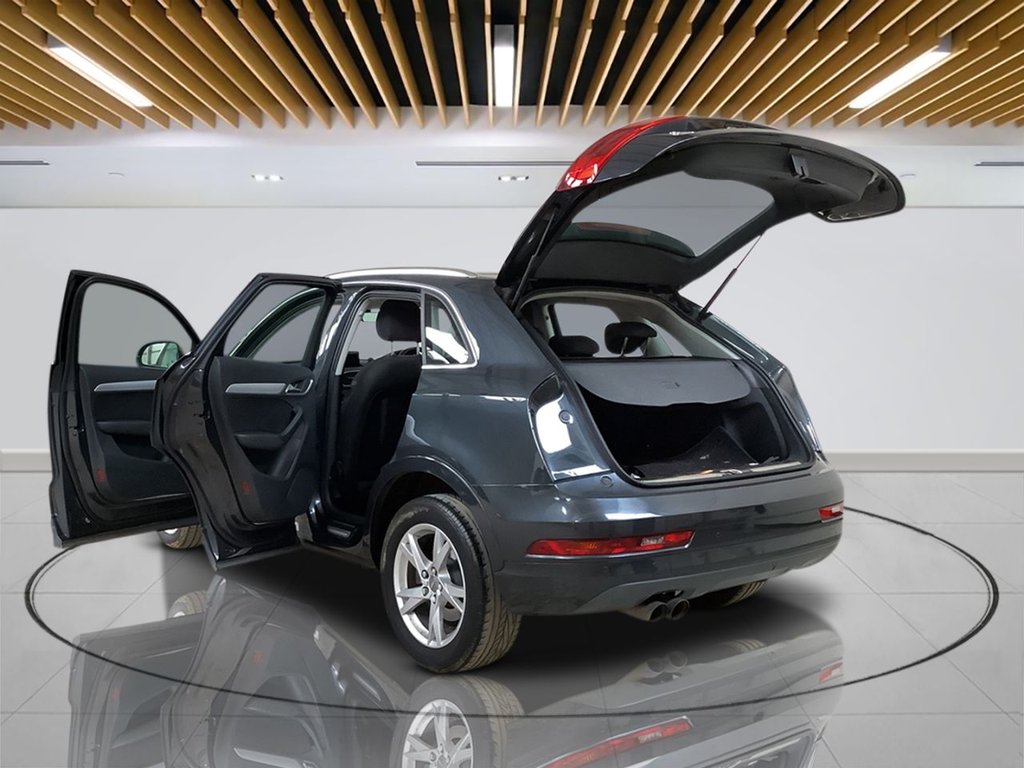 Used Audi Q3 2018 for sale - 78022011: Photo 10