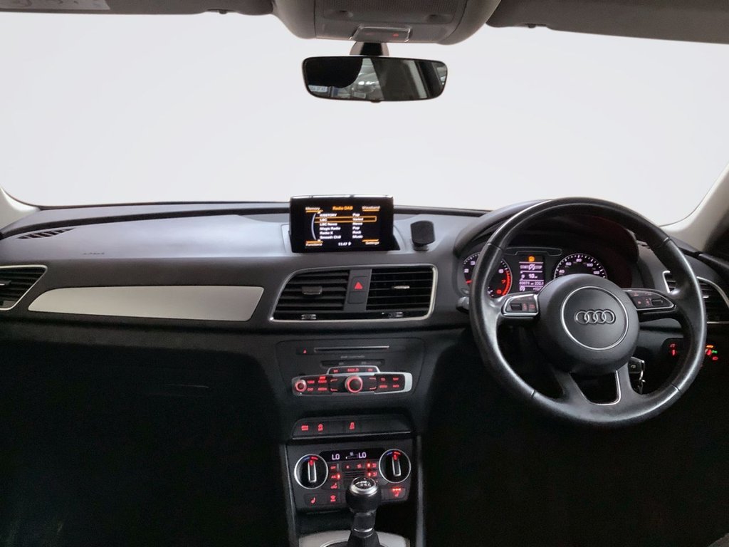 Used Audi Q3 2018 for sale - 78022011: Photo 3