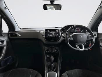 Used Peugeot 2008 2018 for sale - 79675383: Photo
