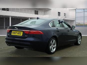 Used Jaguar XF 2017 for sale - 75624915: Photo