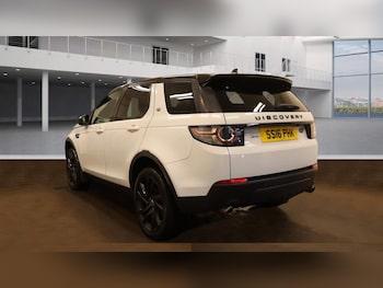 Used Land Rover Discovery Sport 2016 for sale - 76216866: Photo 3