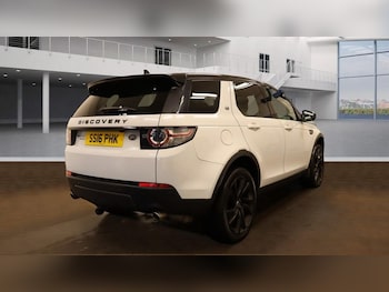 Used Land Rover Discovery Sport 2016 for sale - 76216866: Photo 4