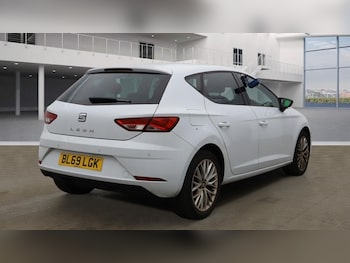 Used SEAT Leon 2019 for sale - 76635532: Photo