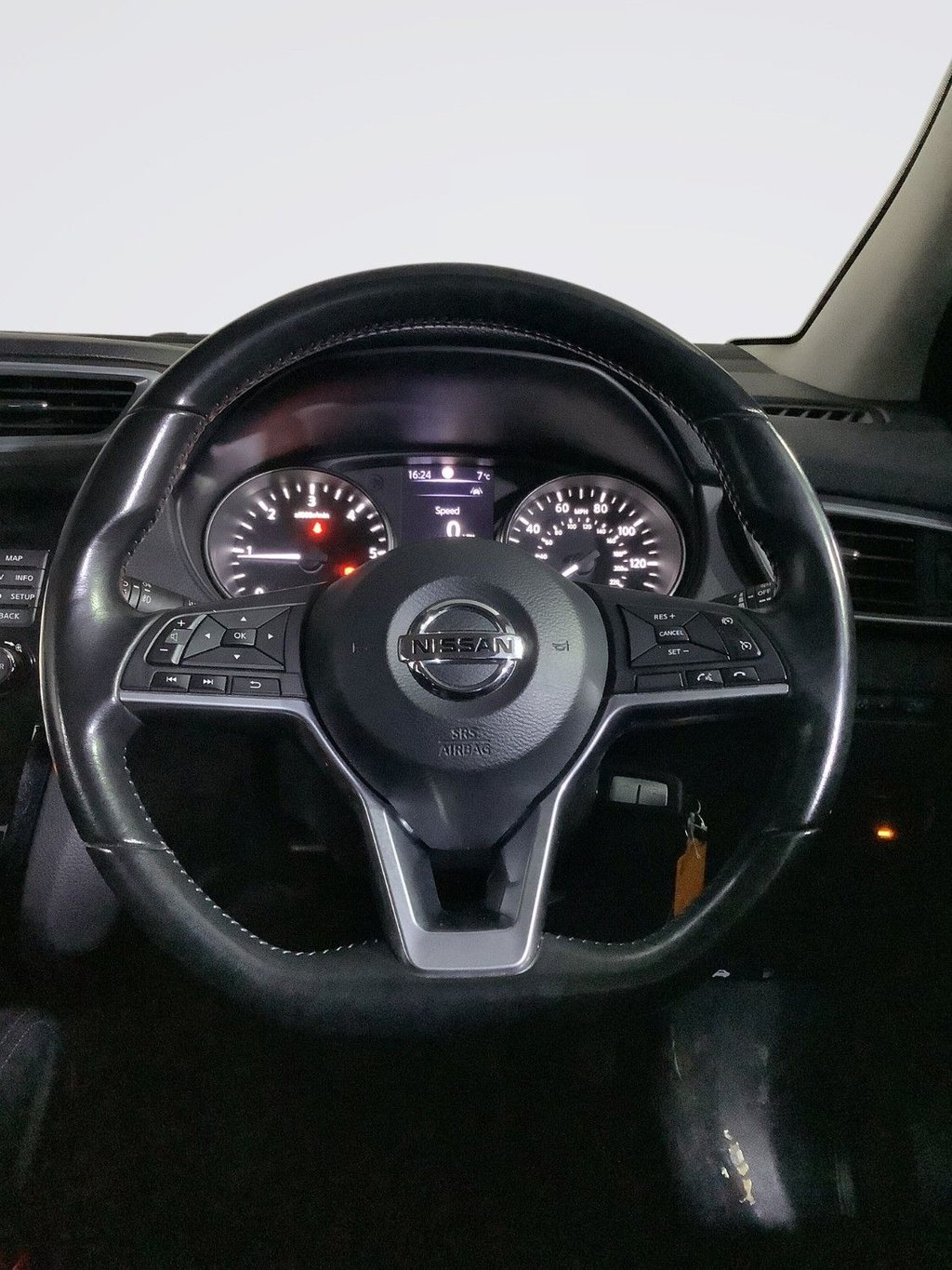 Used Nissan Qashqai 2018 for sale - 76279483: Photo 16