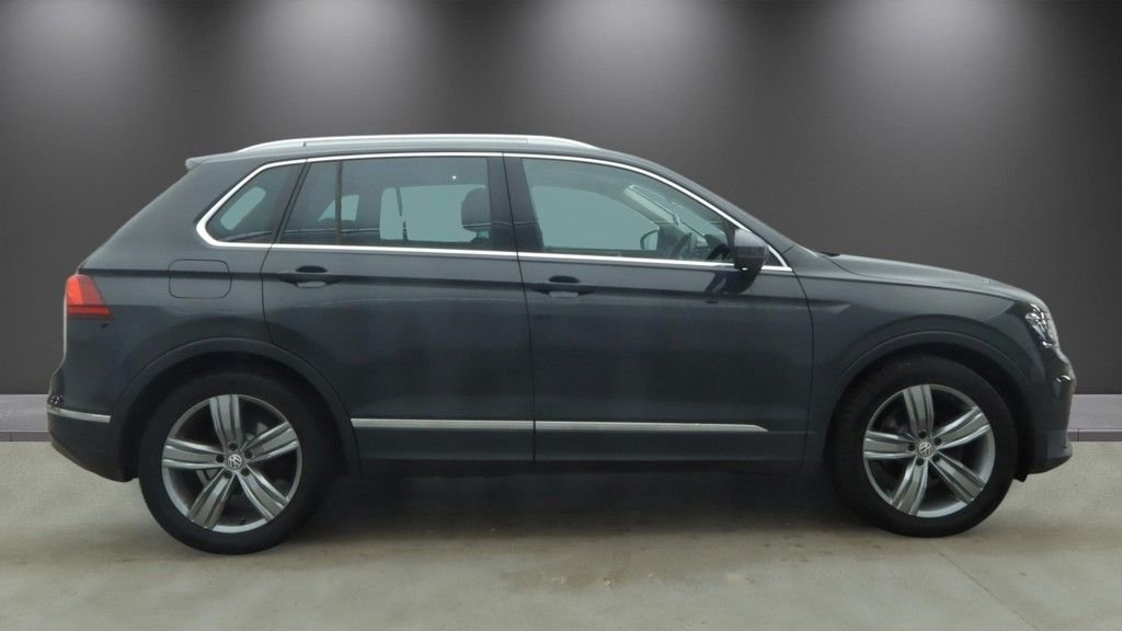Used Volkswagen Tiguan 2017 for sale - 78110981: Photo 5