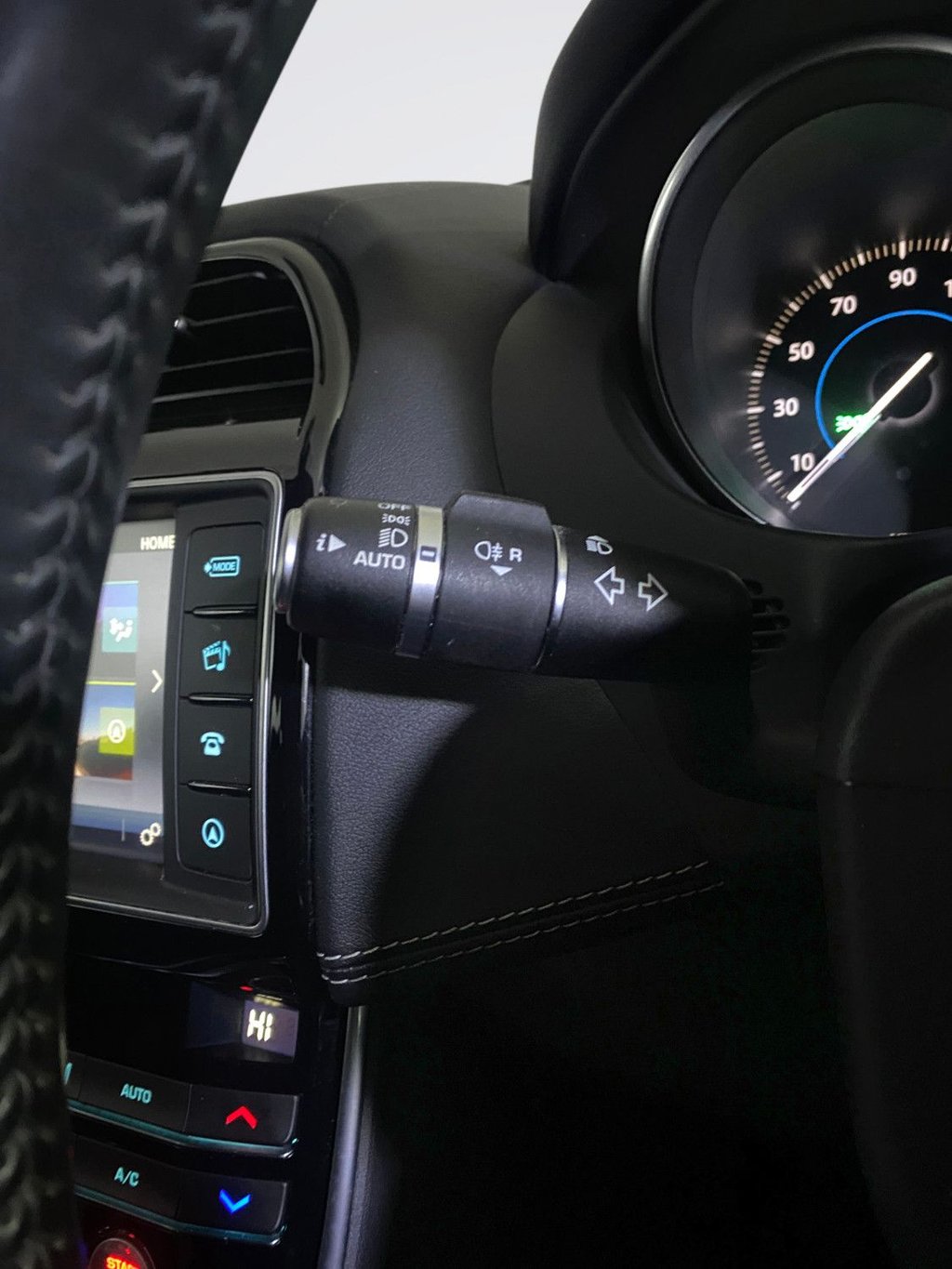 Used Jaguar XE 2018 for sale - 77893660: Photo 18