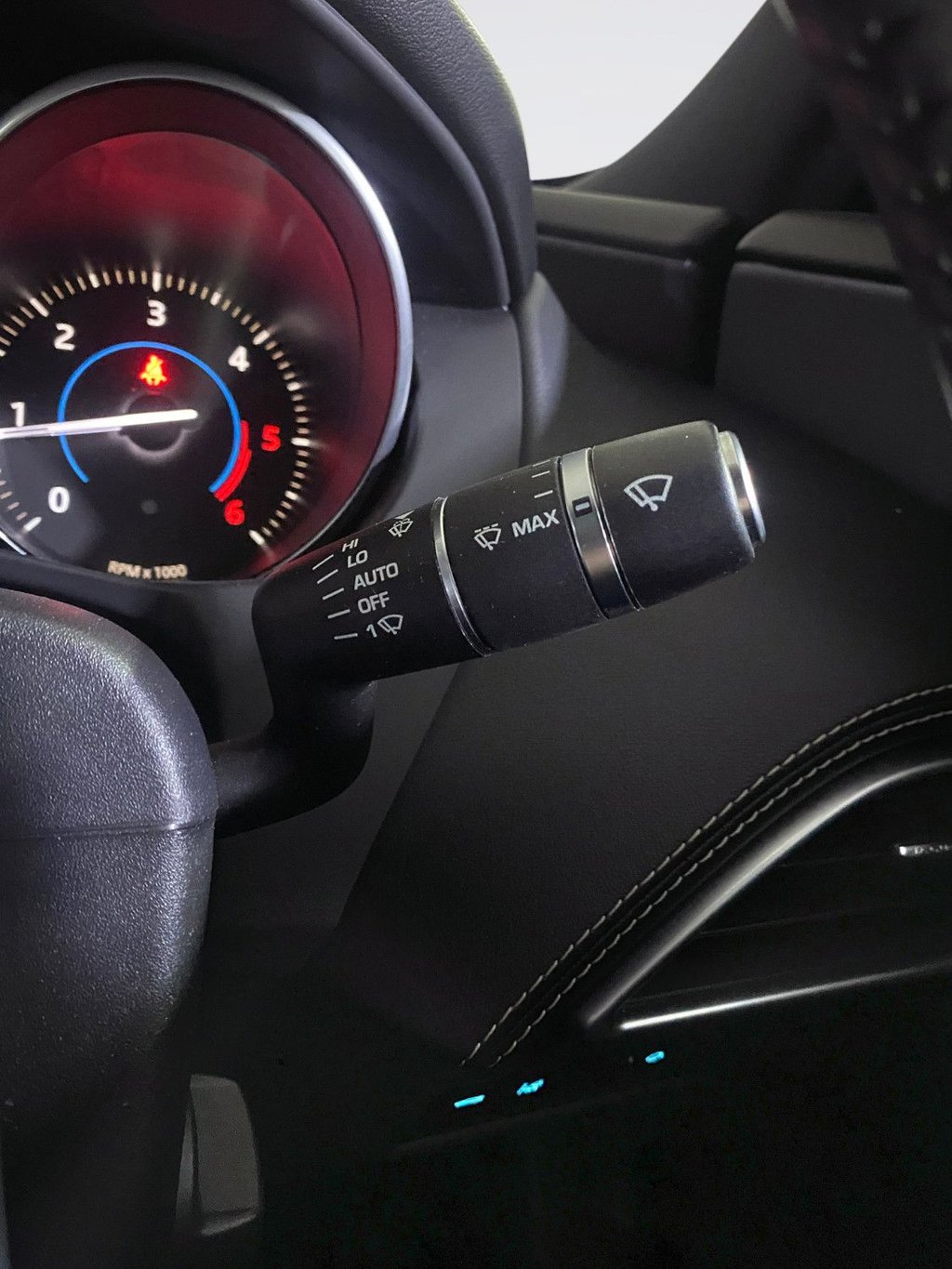 Used Jaguar XE 2018 for sale - 77893660: Photo 19