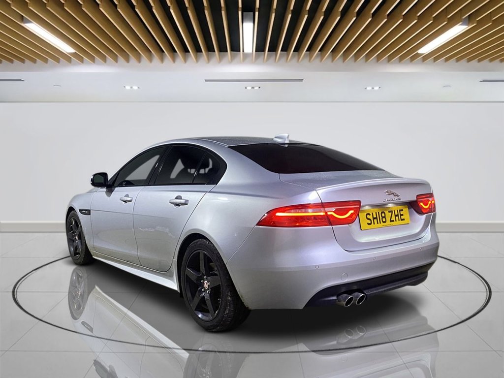 Used Jaguar XE 2018 for sale - 77893660: Photo 5