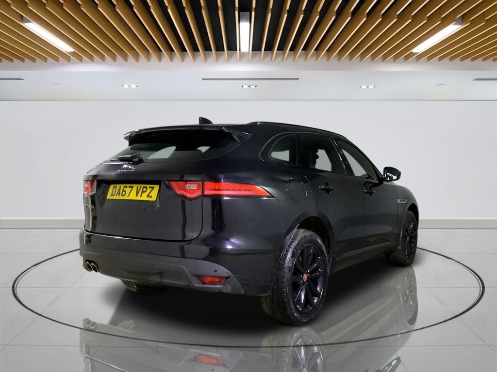 Used Jaguar F-Pace 2017 for sale - 76333451: Photo 5