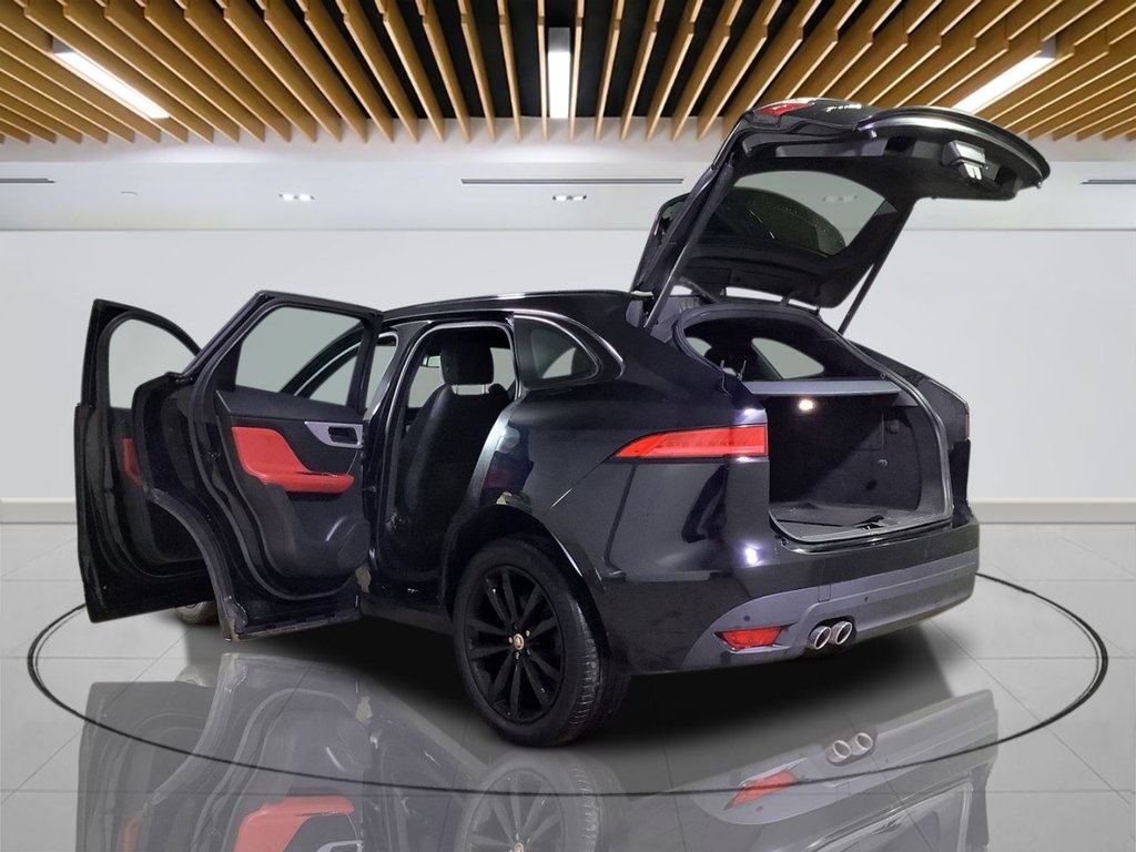 Used Jaguar F-Pace 2017 for sale - 76333451: Photo 8
