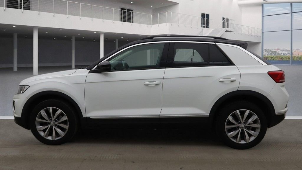 Used Volkswagen T-Roc 2020 for sale - 77631836: Photo 12