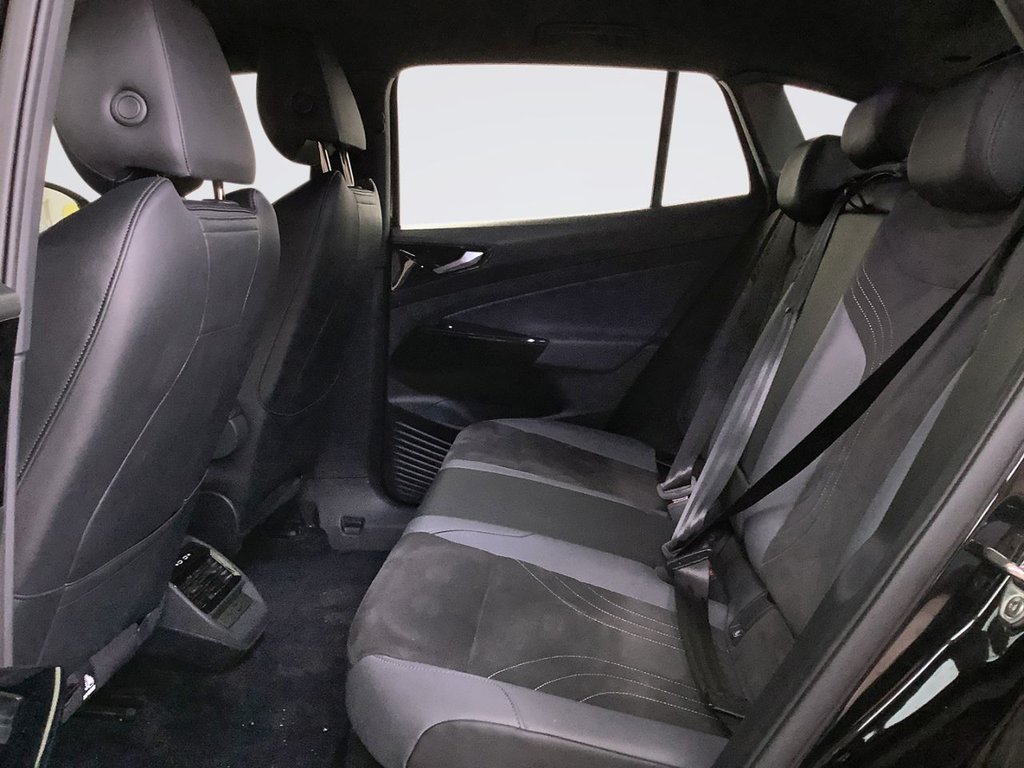Used Volkswagen ID.4 2023 for sale - 78021962: Photo 13