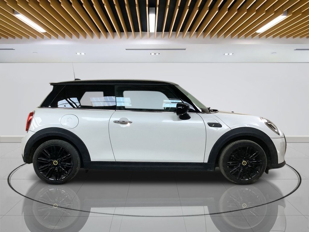 Used MINI Electric Hatch 2023 for sale - 77719997: Photo 9