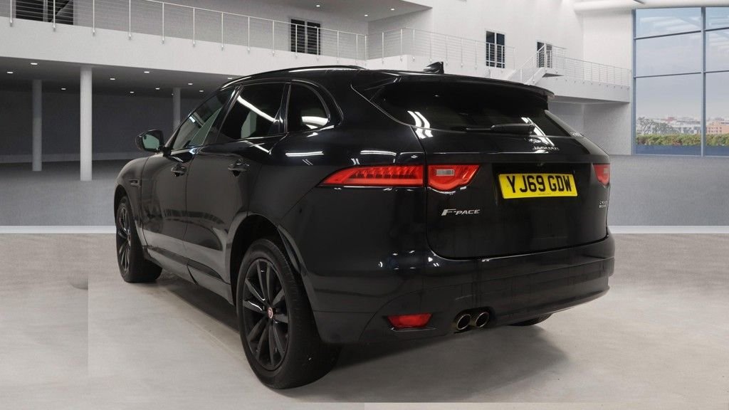 Used Jaguar F-Pace 2020 for sale - 76910478: Photo 3