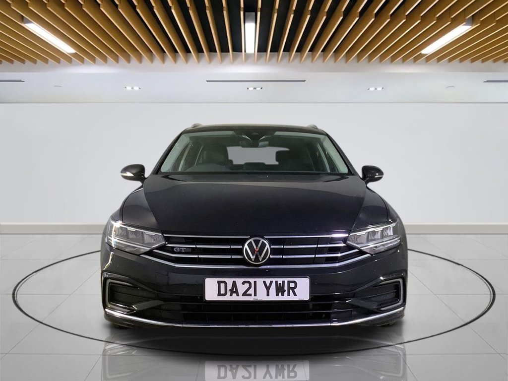 Used Volkswagen Passat 2021 for sale - 76185037: Photo 2