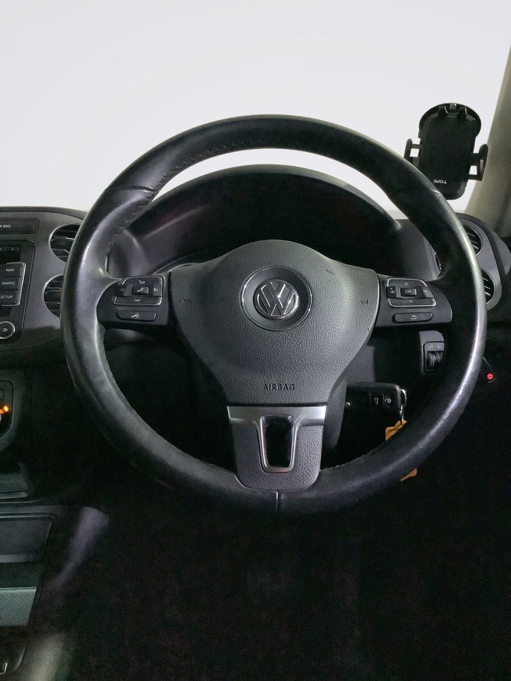 Used Volkswagen Tiguan 2015 for sale - 76469682: Photo 16