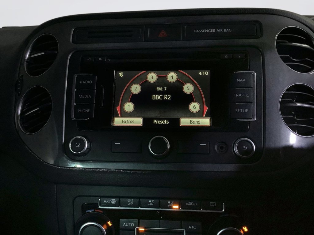 Used Volkswagen Tiguan 2015 for sale - 76469682: Photo 23