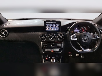 Used Mercedes-Benz A-Class 2017 for sale - 77084100: Photo