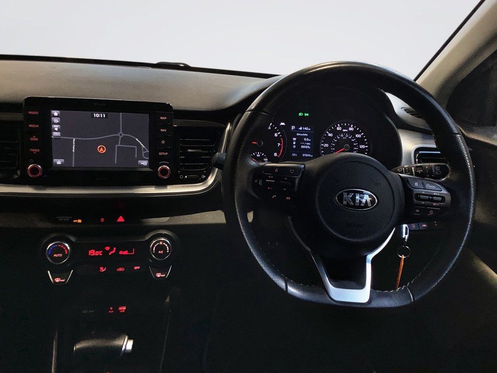 Used Kia Stonic 2020 for sale - 76820400: Photo 13