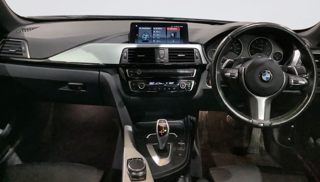 Used BMW 4 Series 2018 for sale - 77026982: Photo 2