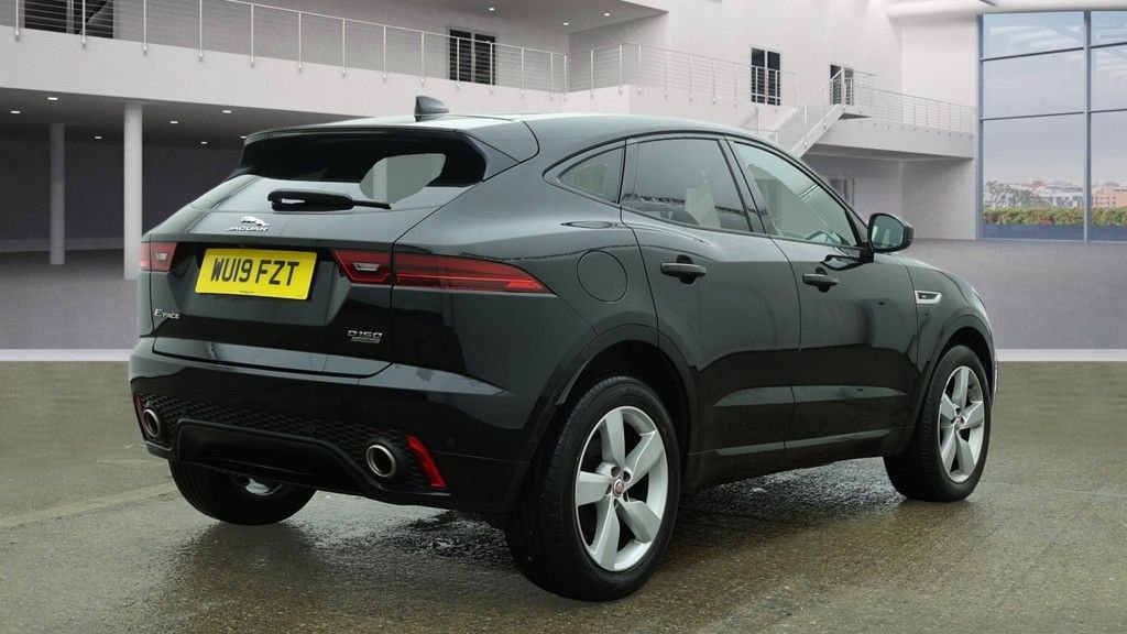 Used Jaguar E-Pace 2019 for sale - 77792037: Photo 4