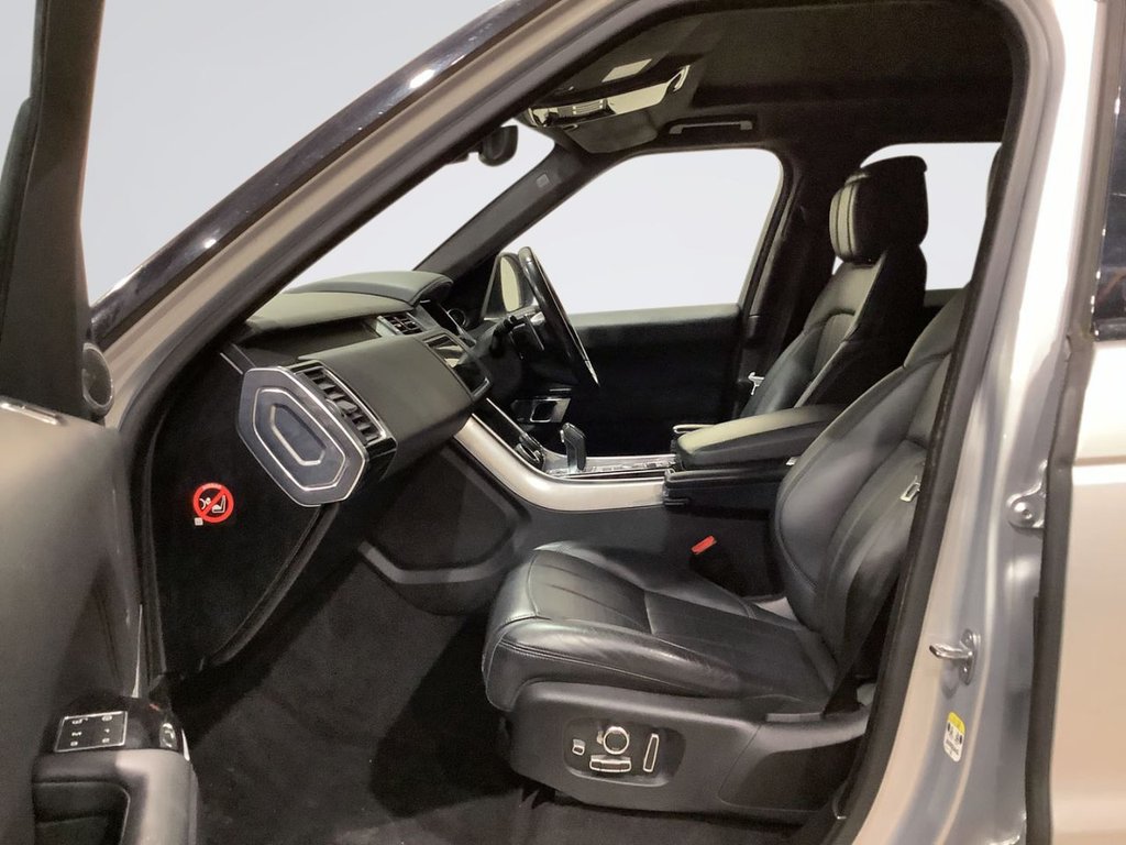 Used Land Rover Range Rover Sport 2018 for sale - 77855436: Photo 11