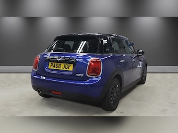 Used MINI Hatch 2018 for sale - 79574250: Photo