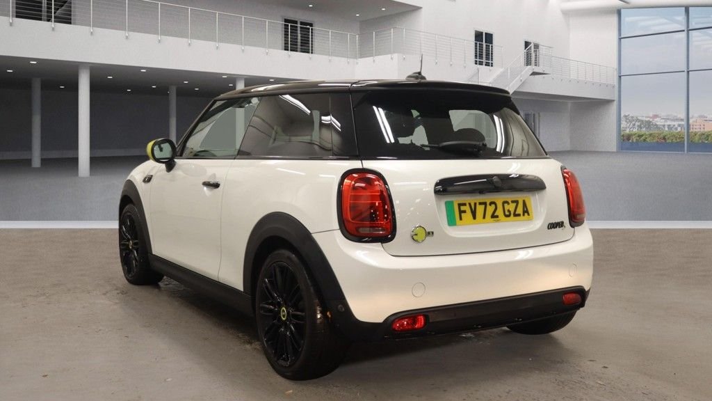 Used MINI Hatch 2022 for sale - 77288226: Photo 3