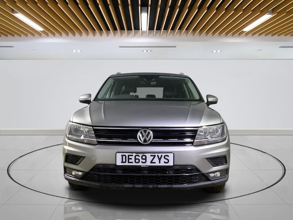 Used Volkswagen Tiguan 2019 for sale - 75985763: Photo 2