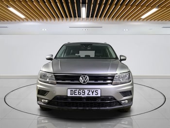 Used Volkswagen Tiguan 2019 for sale - 75985763: Photo 2