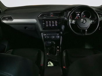 Used Volkswagen Tiguan 2019 for sale - 75985763: Photo 3