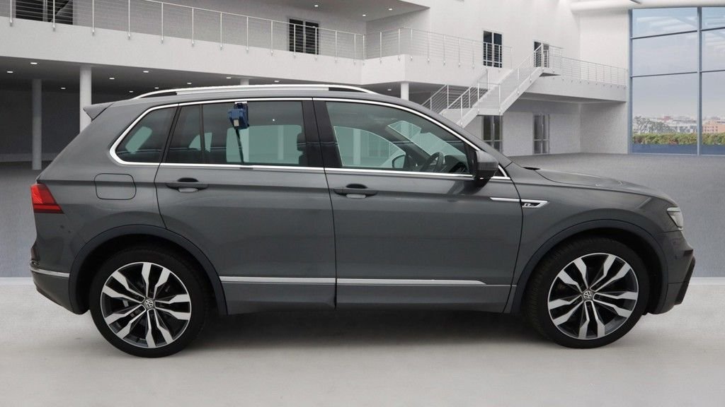 Used Volkswagen Tiguan 2018 for sale - 76396049: Photo 9