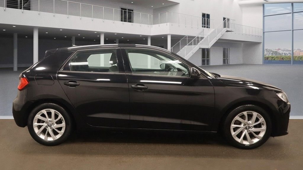 Used Audi A1 2019 for sale - 76768525: Photo 5
