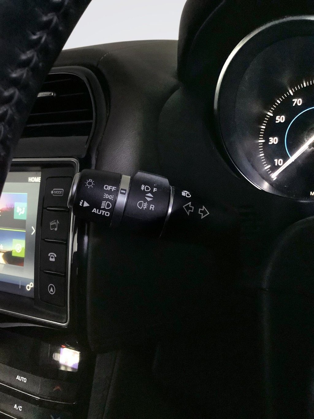 Used Jaguar F-Pace 2018 for sale - 76665681: Photo 19