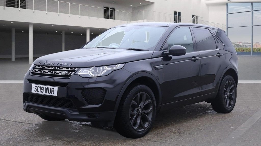 Used Land Rover Discovery Sport 2019 for sale - 76768678: Photo 2