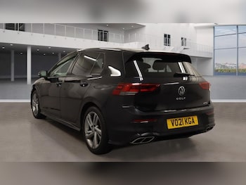 Used Volkswagen Golf 2021 for sale - 75937358: Photo