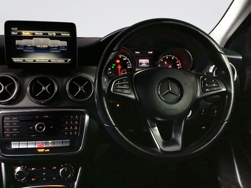 Used Mercedes-Benz GLA 2019 for sale - 77014145: Photo 11