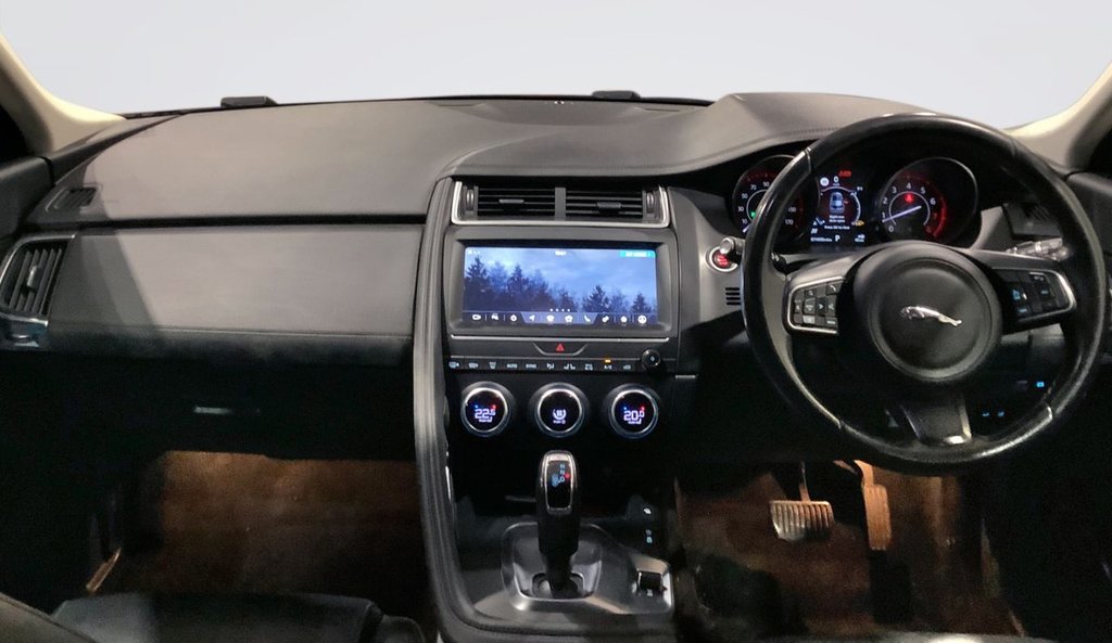 Used Jaguar E-Pace 2018 for sale - 77048974: Photo 2