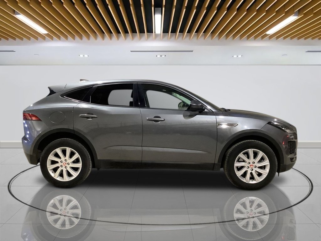 Used Jaguar E-Pace 2018 for sale - 77048974: Photo 8