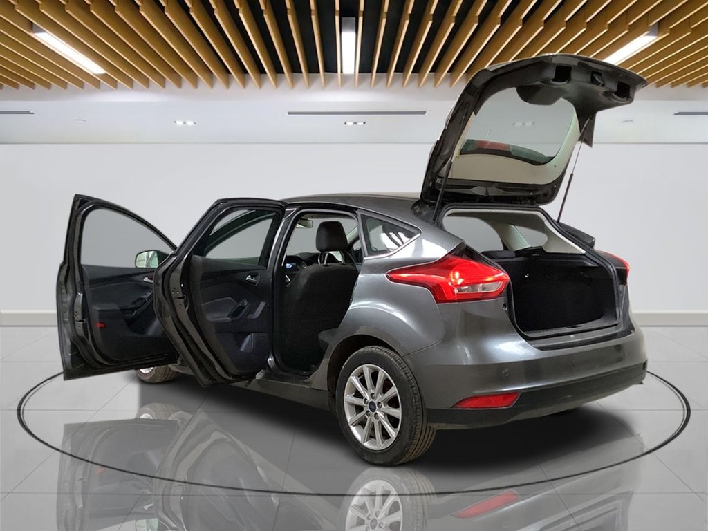 Used Ford Focus 2016 for sale - 78022106: Photo 10