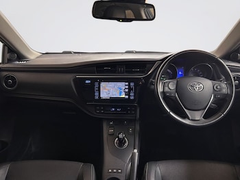 Used Toyota Auris 2018 for sale - 79384831: Photo