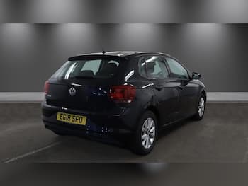 Used Volkswagen Polo 2018 for sale - 79647984: Photo