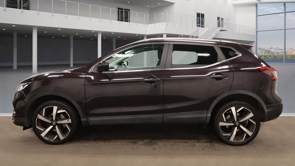 Used Nissan Qashqai 2018 for sale - 76389853: Photo 6