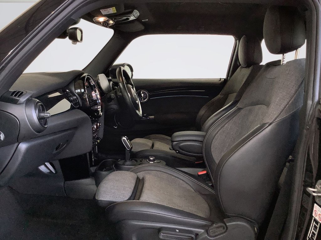 Used MINI Hatch 2023 for sale - 77739575: Photo 11