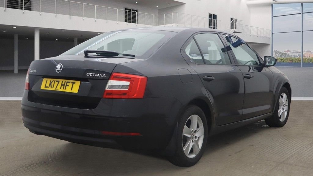 Used Skoda Octavia 2017 for sale - 77708875: Photo 10